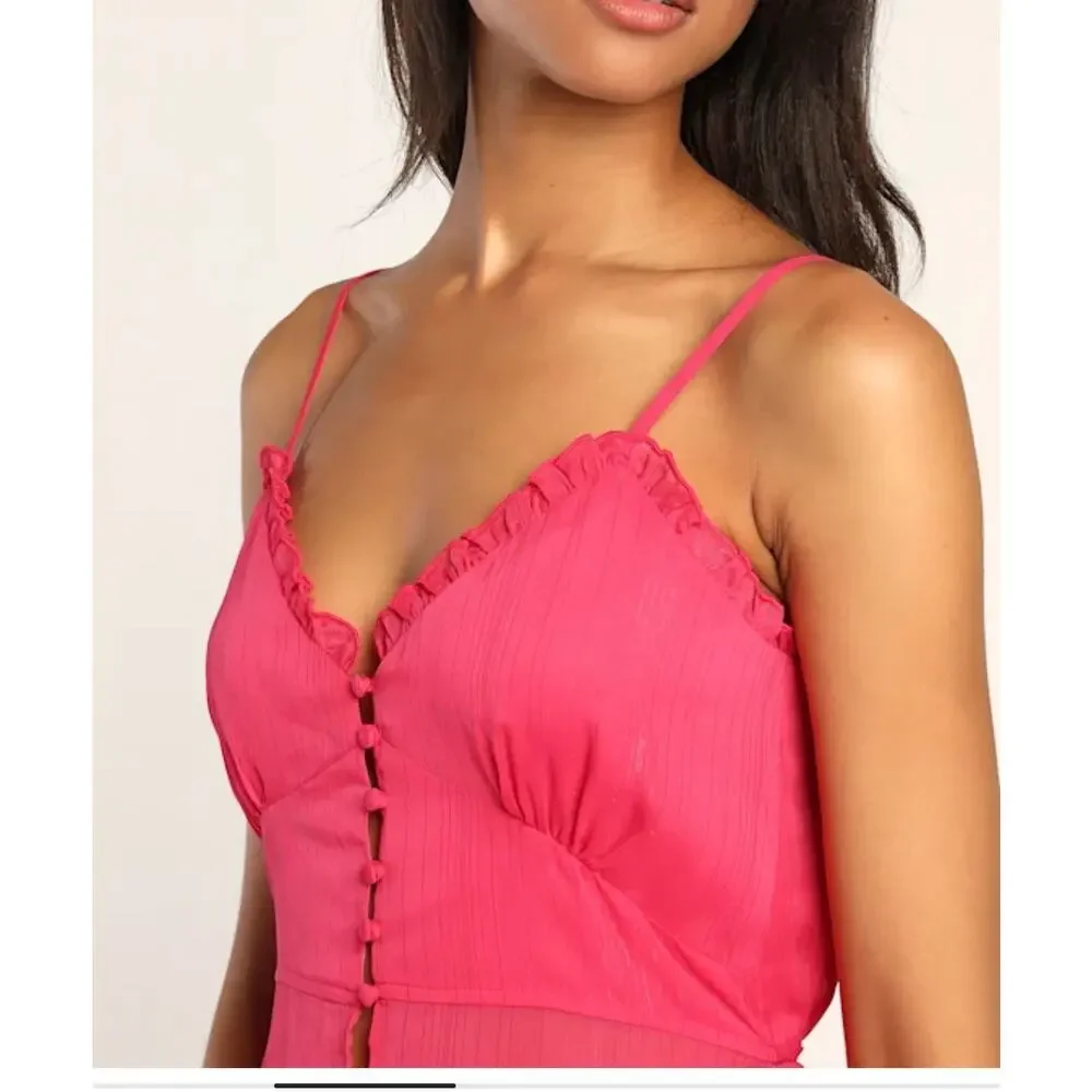 Lulu's NWT Set On You Hot Pink Lurex Tiered Midi Dress Size S - Picture 3 of 10